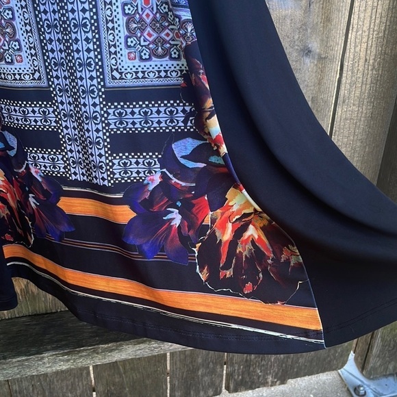 Like New Clover Canyon Stretch Dress Size Small - Picture 6 of 11